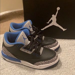 Air Jordan 3 Retro BG “Sports Blue”